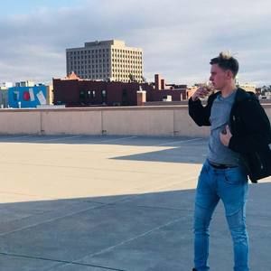 Meet your Posher, Tyler